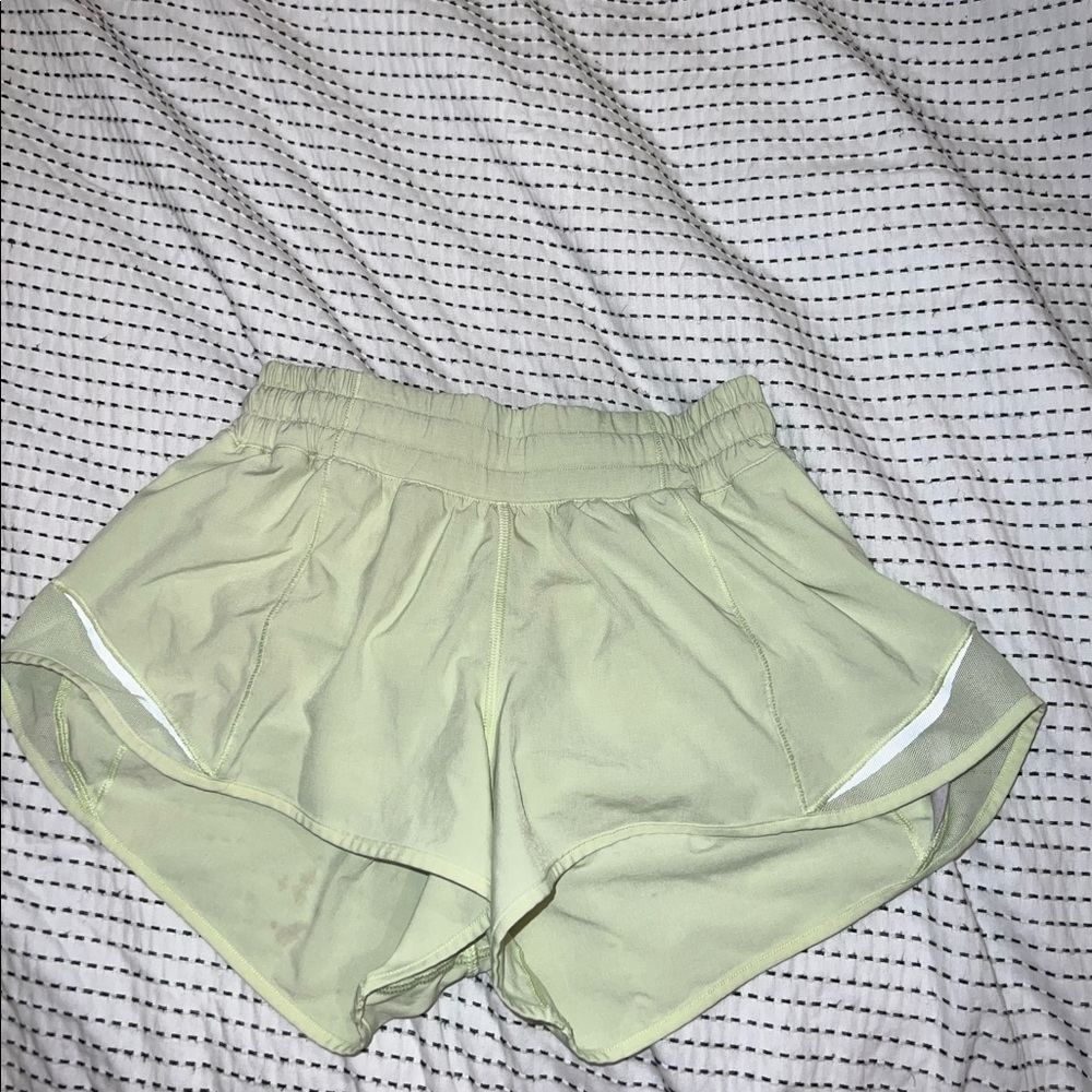 LULULEMON SHORTS